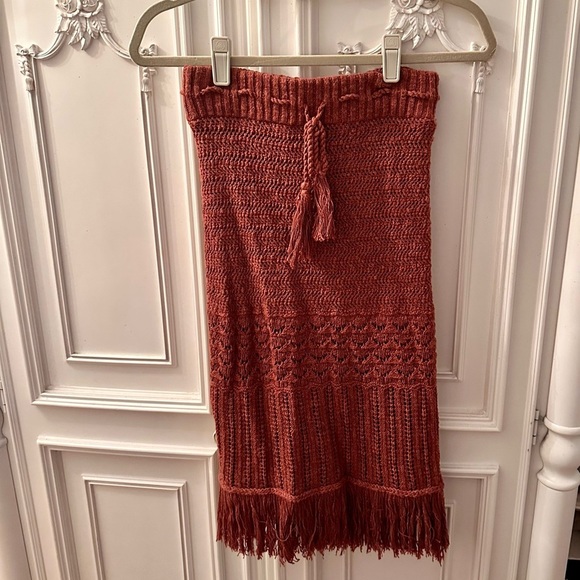 Abercrombie & Fitch Dresses & Skirts - Abercrombie & Fitch Crochet High Waisted Skirt